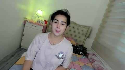 alovelydollnica online show from 11/24/25, 05:51