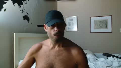 Snapshot of alph4beto chatting on 02/22/25, 01:55 ALPH4BETO online show from 02/22/25, 01:55