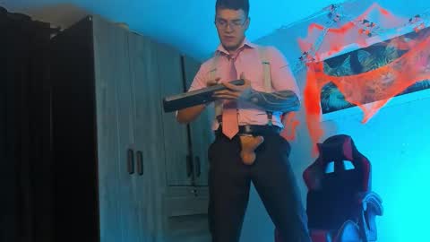 alpha_dominus_ online show from 10/30/25, 05:31