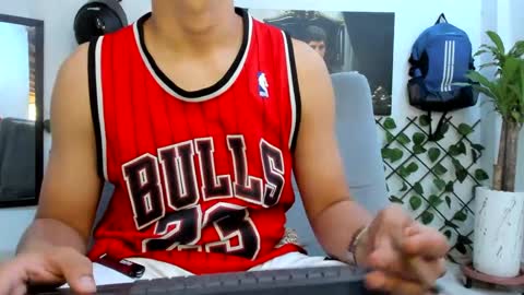 Snapshot of alpha_pprs chatting on 12/17/24, 05:15 Alpha pprs online show from 12/17/24, 05:15