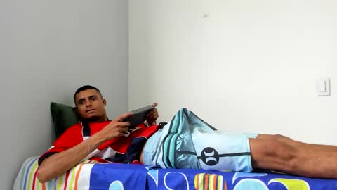 alpha smit online show from 01/26/25, 04:20