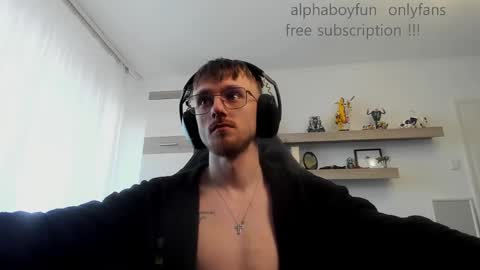 Snapshot of alphaboyfun chatting on 03/18/26, 10:07 Andi online show from 03/18/26, 10:07