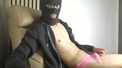 Snapshot of alphafindomhot chatting on 11/19/25, 12:16 alphafindomhot online show from 11/19/25, 12:16