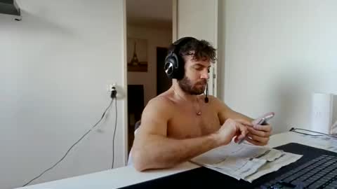 Snapshot of alphah_hunk chatting on 01/06/26, 12:31 alphah_hunk online show from 01/06/26, 12:31