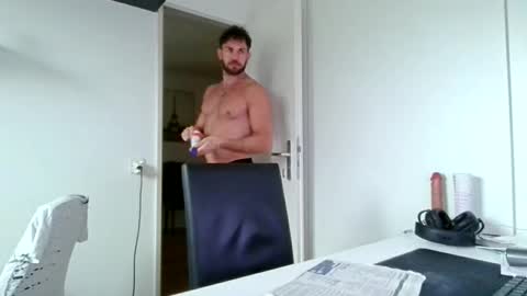 Snapshot of alphah_hunk chatting on 03/15/26, 03:07 alphah_hunk online show from 03/15/26, 03:07