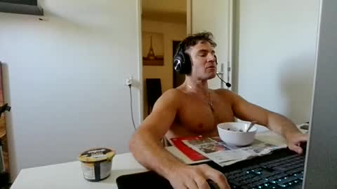 alphah_hunk online show from 06/15/26, 10:28