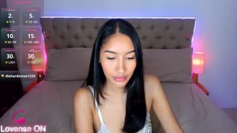 Snapshot of alphaisonline chatting on 07/01/26, 06:48 sophia betterthanyourx online show from 07/01/26, 06:48