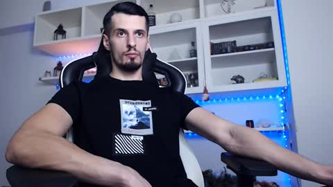 Snapshot of alphamastertodd chatting on 12/30/24, 02:08 MasterTodd online show from 12/30/24, 02:08