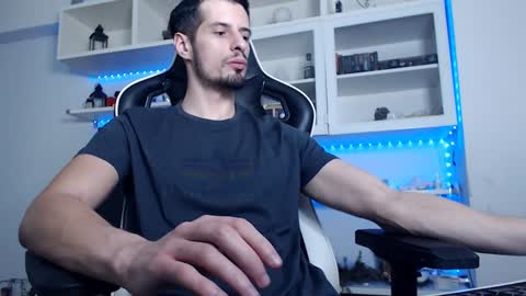 Snapshot of alphamastertodd chatting on 01/25/25, 02:04 MasterTodd online show from 01/25/25, 02:04