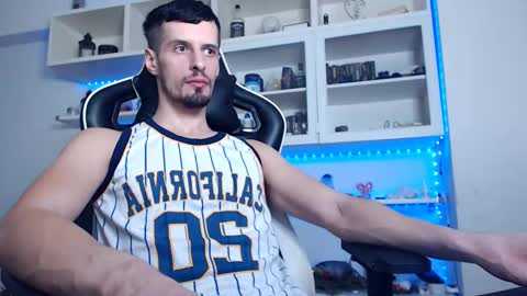 Snapshot of alphamastertodd chatting on 02/14/25, 12:51 MasterTodd online show from 02/14/25, 12:51