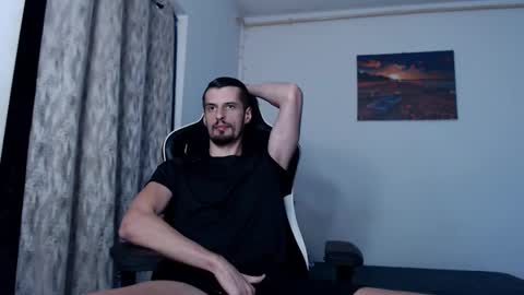 Snapshot of alphamastertodd chatting on 09/09/25, 08:52 MasterTodd online show from 09/09/25, 08:52