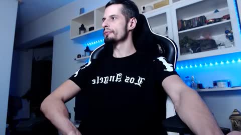 Snapshot of alphamastertodd chatting on 10/26/25, 11:09 MasterTodd online show from 10/26/25, 11:09