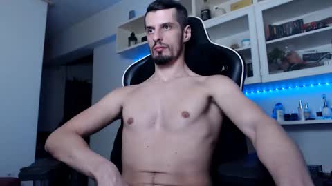 Snapshot of alphamastertodd chatting on 11/26/25, 04:19 MasterTodd online show from 11/26/25, 04:19