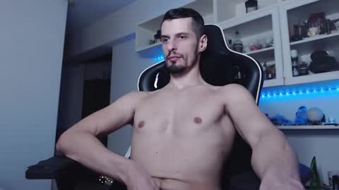 Snapshot of alphamastertodd chatting on 12/18/25, 11:44 MasterTodd online show from 12/18/25, 11:44