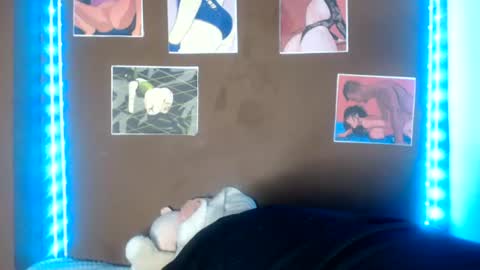 Snapshot of alphamercury chatting on 06/18/26, 05:30 alphamercury online show from 06/18/26, 05:30