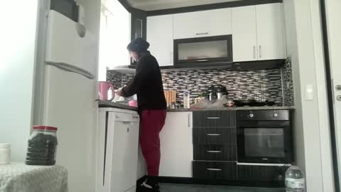 AlphAndre online show from 02/09/25, 07:49