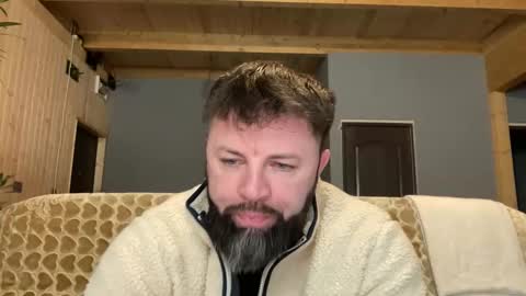 Jhonny online show from 11/18/25, 03:45