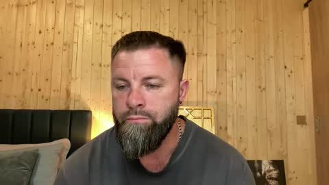 Jhonny online show from 05/12/26, 02:08