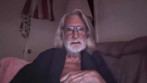 AlphaUniform online show from 09/16/25, 03:18