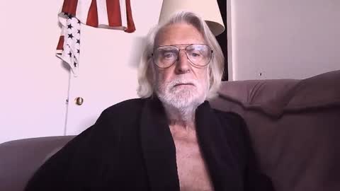 AlphaUniform online show from 10/14/25, 01:45