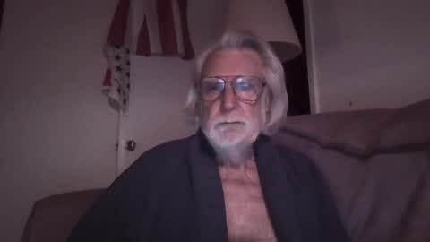 AlphaUniform online show from 10/17/25, 11:35