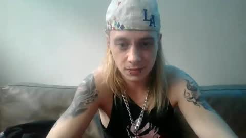 Snapshot of altboy010 chatting on 02/19/26, 03:19 altboy010 online show from 02/19/26, 03:19