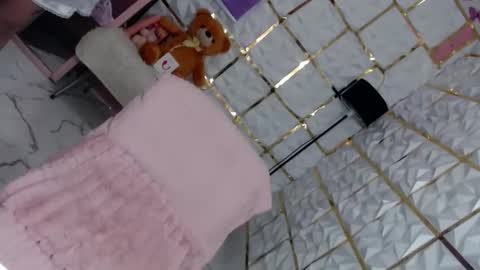 Snapshot of althea_solace69 chatting on 01/19/26, 07:01 Chloe- DONT FORGET TO FOLLOW MElets getting to know each other and make some love and fun online show from 01/19/26, 07:01