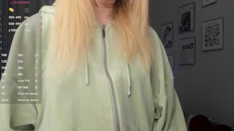 Betty online show from 11/21/25, 06:01