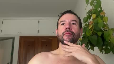 alto1e90br online show from 12/17/25, 02:34