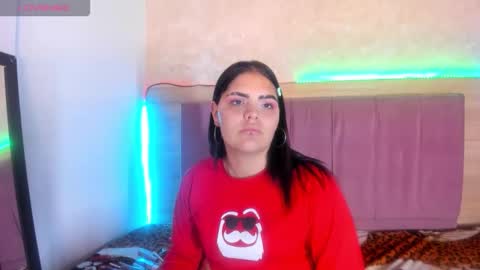 Snapshot of alunnaclarkcm chatting on 12/14/25, 05:02 alunnaclarkcm online show from 12/14/25, 05:02