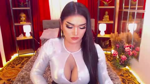 Alura Jhenson online show from 01/22/25, 10:37