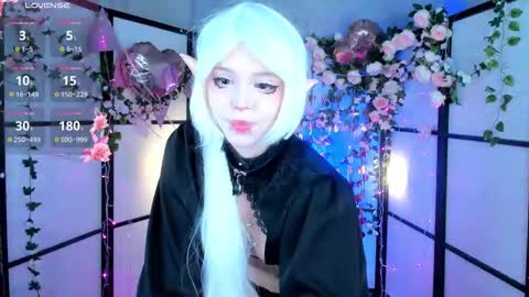 Snapshot of aluwe_meow chatting on 02/26/26, 09:47 Aluwe online show from 02/26/26, 09:47