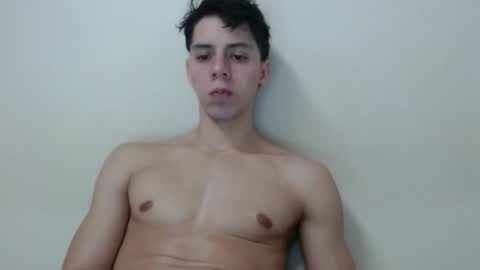 alvarodancer online show from 02/07/26, 01:04