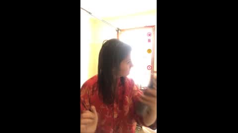 Snapshot of alvie_bones chatting on 02/17/25, 05:21 Alvie online show from 02/17/25, 05:21