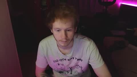 Snapshot of alvin__main chatting on 12/25/24, 01:42 Alvin Puska -- online show from 12/25/24, 01:42