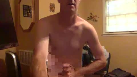 Snapshot of alwayshorny2231 chatting on 06/03/26, 08:58 Hey online show from 06/03/26, 08:58