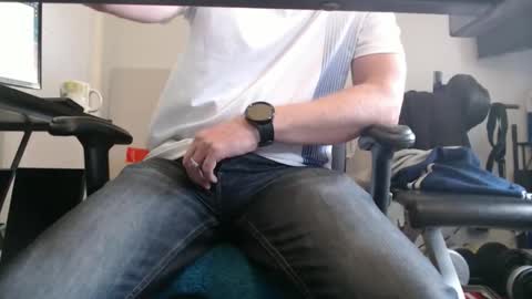 Snapshot of alwaysupforit12 chatting on 10/21/25, 10:05 alwaysupforit12 online show from 10/21/25, 10:05