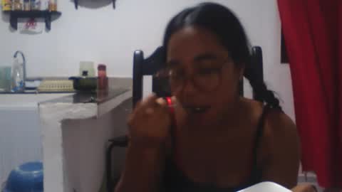Snapshot of aly826805 chatting on 09/23/25, 03:20 analia online show from 09/23/25, 03:20