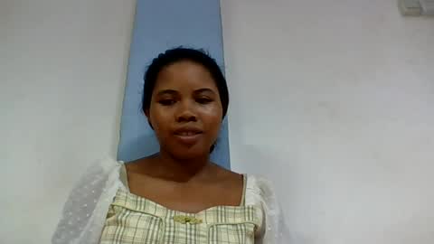 Snapshot of alydie7 chatting on 06/13/26, 06:28 alydie7 online show from 06/13/26, 06:28