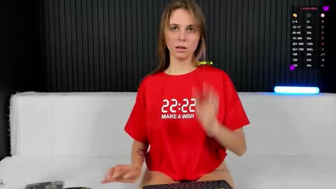 Alena online show from 11/10/25, 01:32