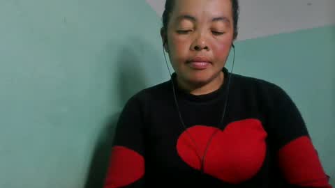 Snapshot of alypierette chatting on 06/13/26, 06:50 alypierette online show from 06/13/26, 06:50