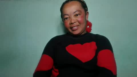 Snapshot of alypierette chatting on 06/30/26, 04:57 alypierette online show from 06/30/26, 04:57