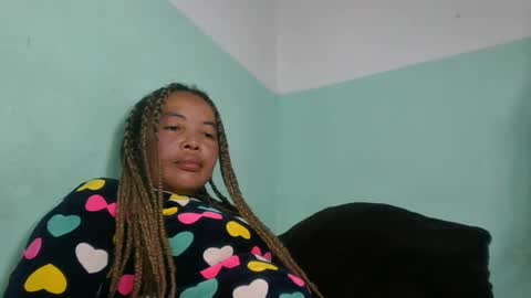 Snapshot of alypierette chatting on 07/28/26, 06:20 alypierette online show from 07/28/26, 06:20