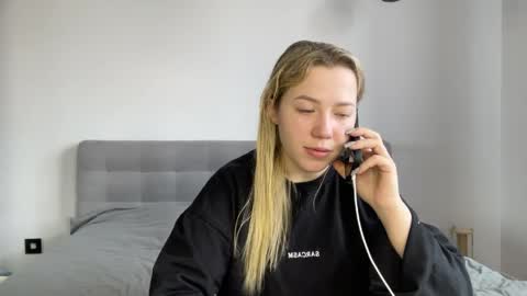 Al online show from 05/11/26, 07:14