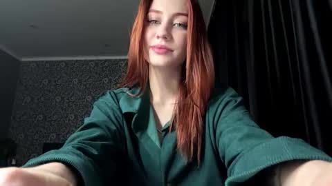 Snapshot of alysiacurles chatting on 05/06/26, 02:44 Sofi online show from 05/06/26, 02:44