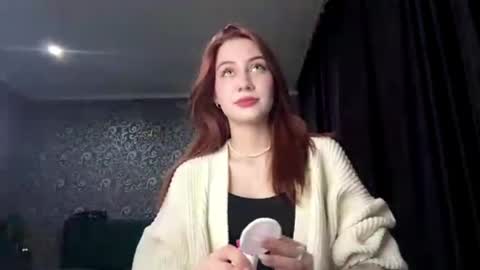 Snapshot of alysiacurles chatting on 05/09/26, 01:05 Sofi online show from 05/09/26, 01:05