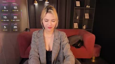 Snapshot of alysiasun chatting on 11/03/25, 09:10 Alysia online show from 11/03/25, 09:10