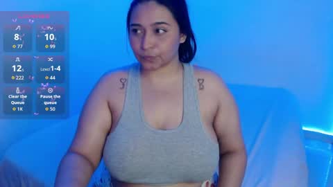 Snapshot of alyson_97 chatting on 05/28/26, 06:43 Alyson online show from 05/28/26, 06:43