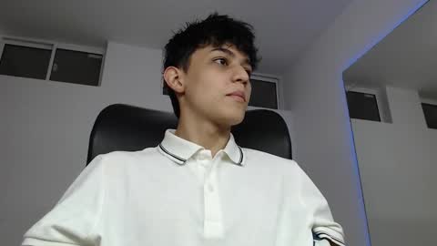 Snapshot of alyxen chatting on 03/28/26, 08:19 alyxen online show from 03/28/26, 08:19