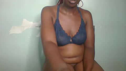 Snapshot of am_creme_delight chatting on 05/24/26, 09:03 am_creme_delight online show from 05/24/26, 09:03